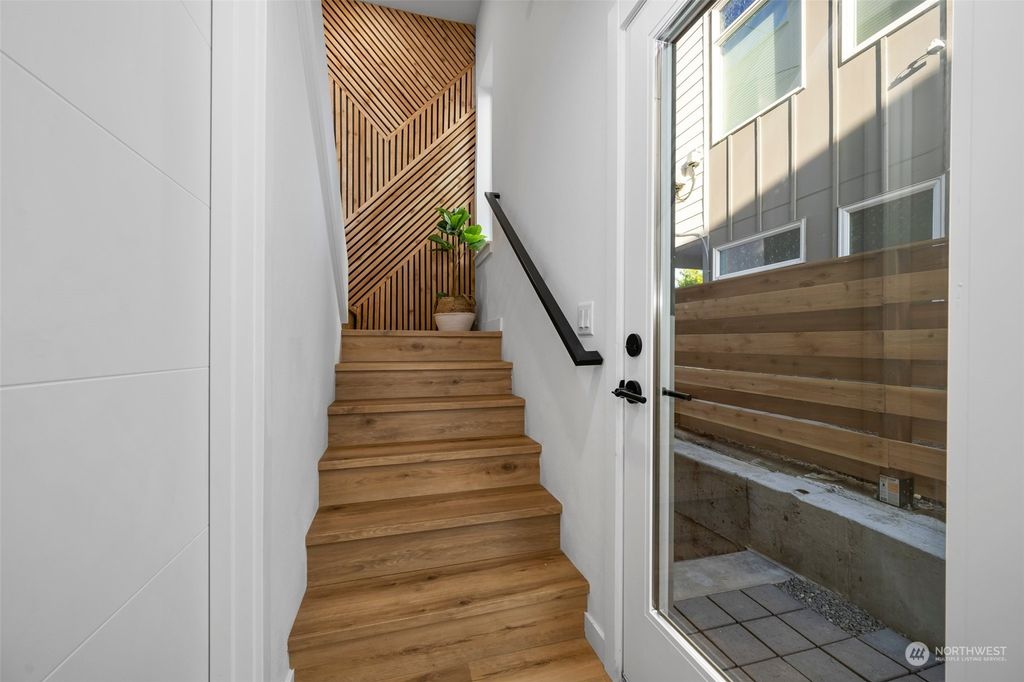 Photo of 9234 35th Avenue SW #C, Seattle, WA 98126 (MLS # 2136371)