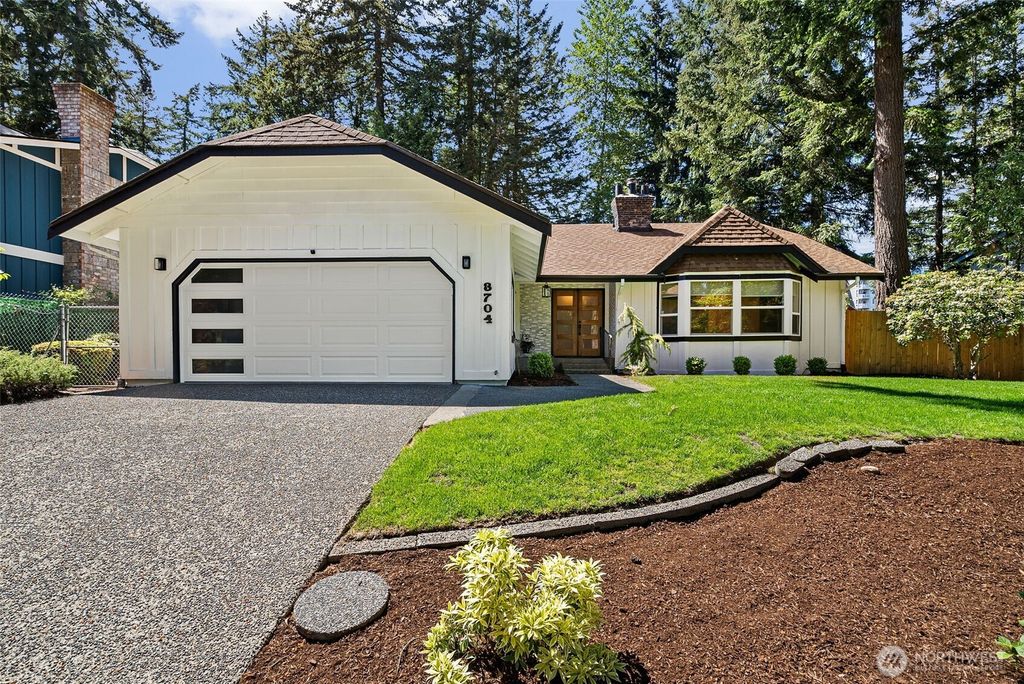 Photo of 3704 72nd Avenue Ct W, University Place, WA 98466 (MLS # 2514548)