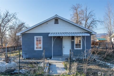 Photo of 722 Jackson Street, Omak, WA 98841 (MLS # 2472067)