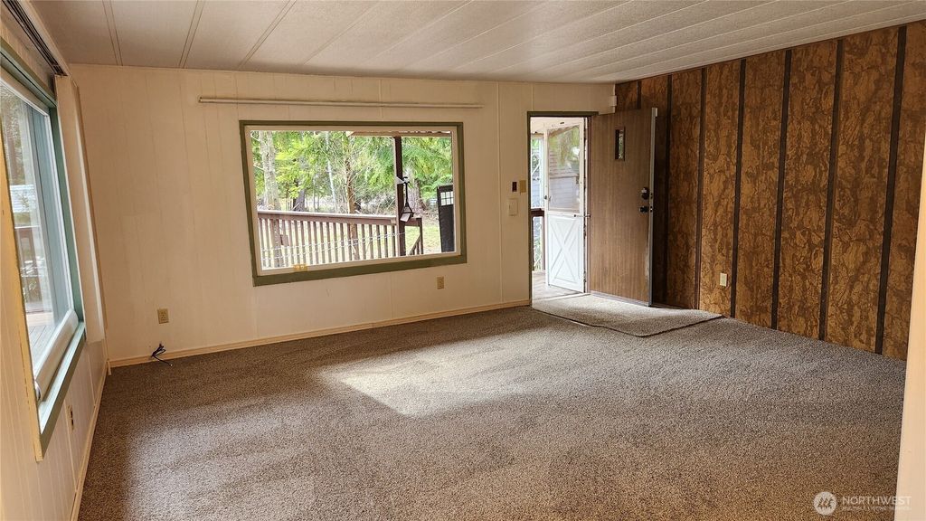 Photo of 41 E Pickering Place, Shelton, WA 98584 (MLS # 2460932)