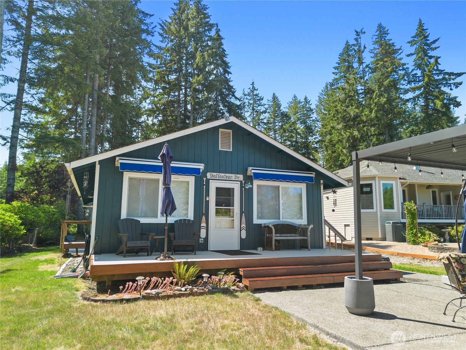 1101 E Ballantrae Drive