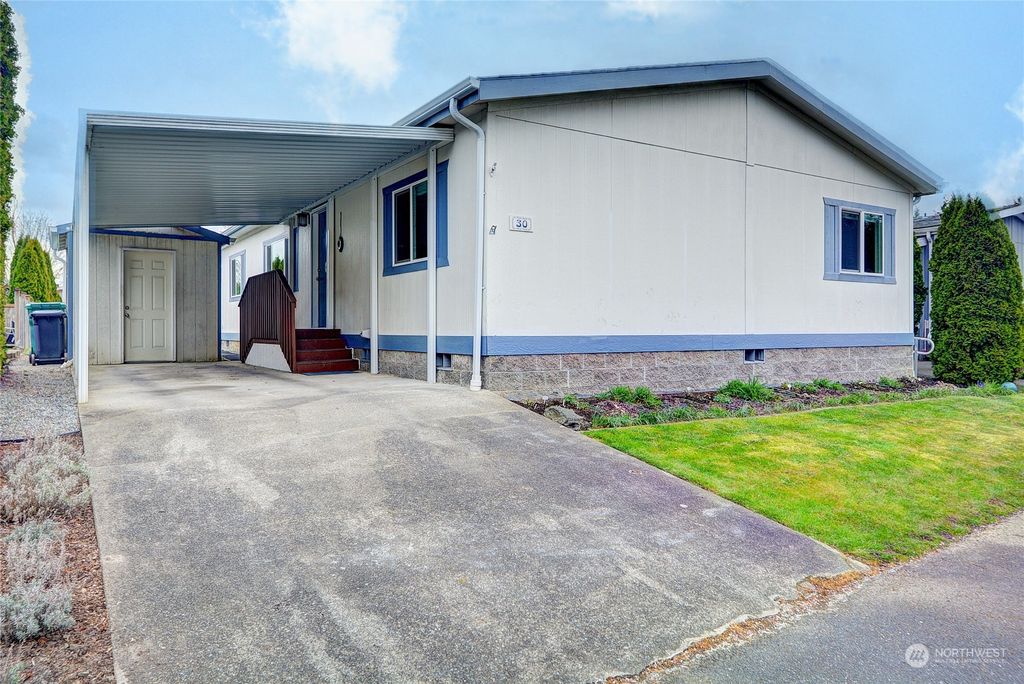 Photo of 5711 100 Street NE #30, Marysville, WA 98270 (MLS # 2213418)