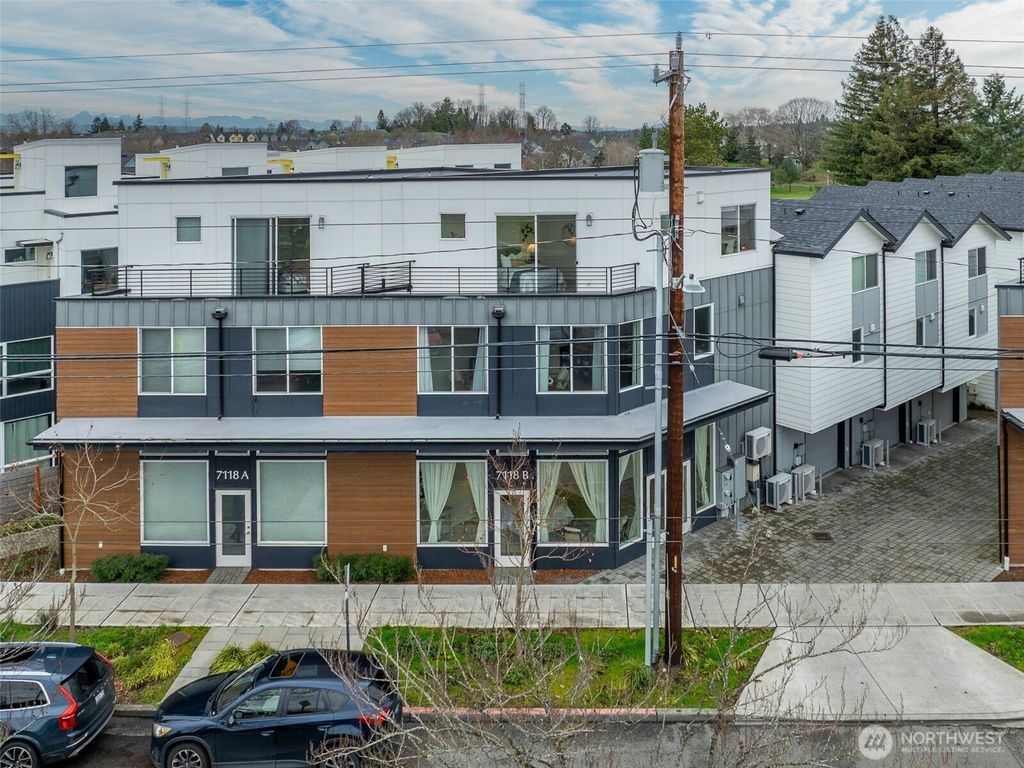 Photo of 7118 Beacon Avenue S #B, Seattle, WA 98108 (MLS # 2491207)