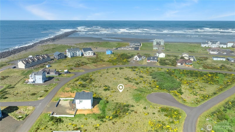 471 Hilo Court