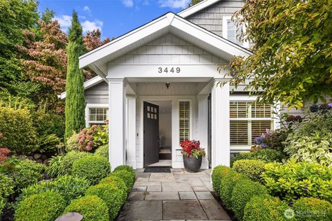 Photo of 3449 Magnolia Boulevard W, Seattle, WA 98199 (MLS # 2440331)