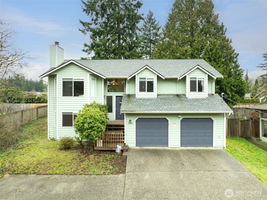 Photo of 7910 E Glen Drive, Everett, WA 98203 (MLS # 2477645)
