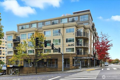 Photo of 300 110th Avenue NE #412, Bellevue, WA 98004 (MLS # 2446074)