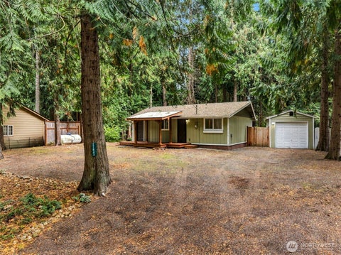 Photo of 21843 Crest Lane SE, Yelm, WA 98597 (MLS # 2588908)
