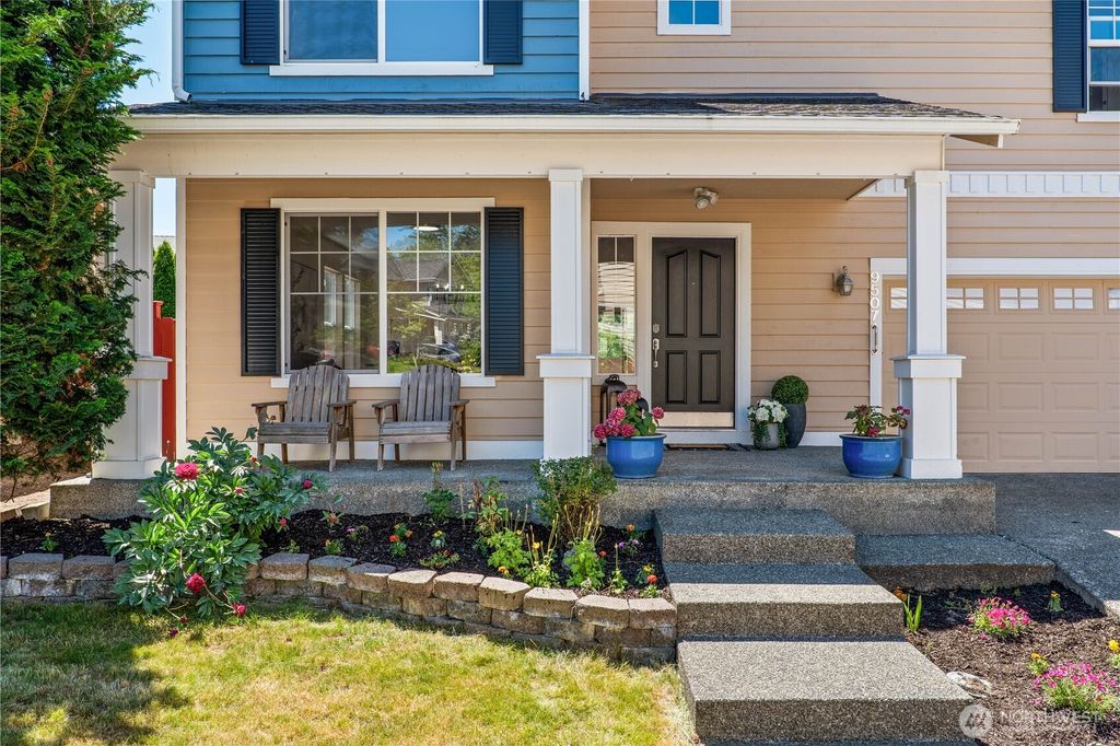 Photo of 9507 226th Place NE, Redmond, WA 98053 (MLS # 2381375)