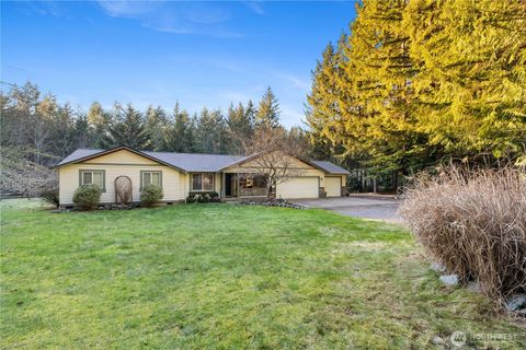 Photo of 6410 221st Avenue NE, Granite Falls, WA 98252 (MLS # 2486457)
