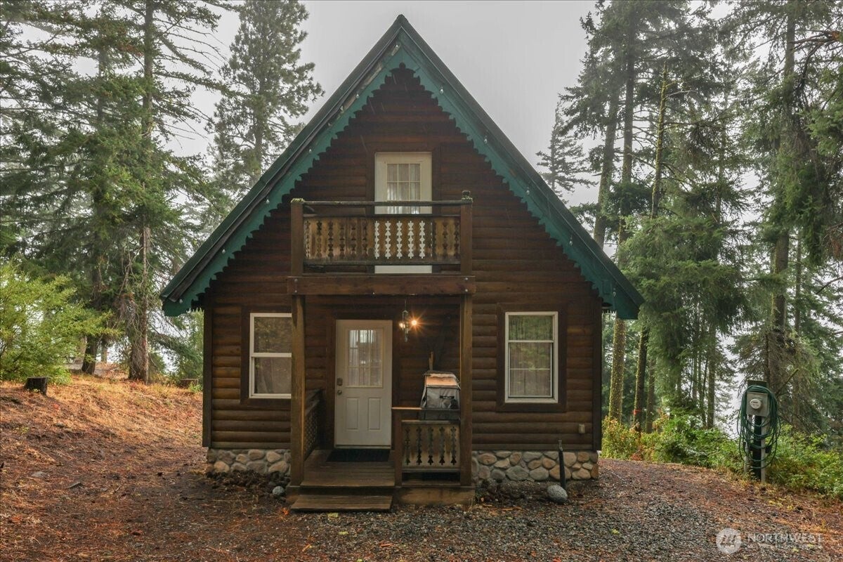 60 Picnic Point Road