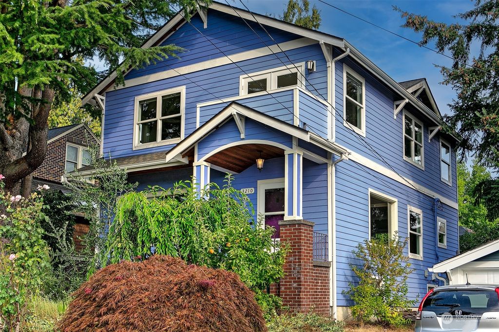 Photo of 3210 NW 74th Street, Seattle, WA 98117 (MLS # 1995410)