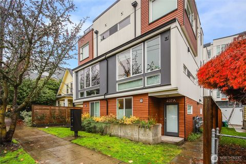 Photo of 437 NE 73rd Street #B, Seattle, WA 98115 (MLS # 2453382)