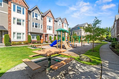 Photo of 1912 113th Place SE, Everett, WA 98208 (MLS # 2488735)