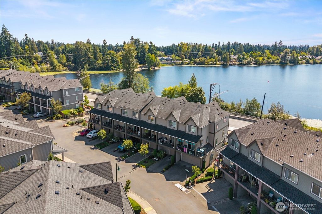 Photo of 1912 113th Place SE, Everett, WA 98208 (MLS # 2488735)