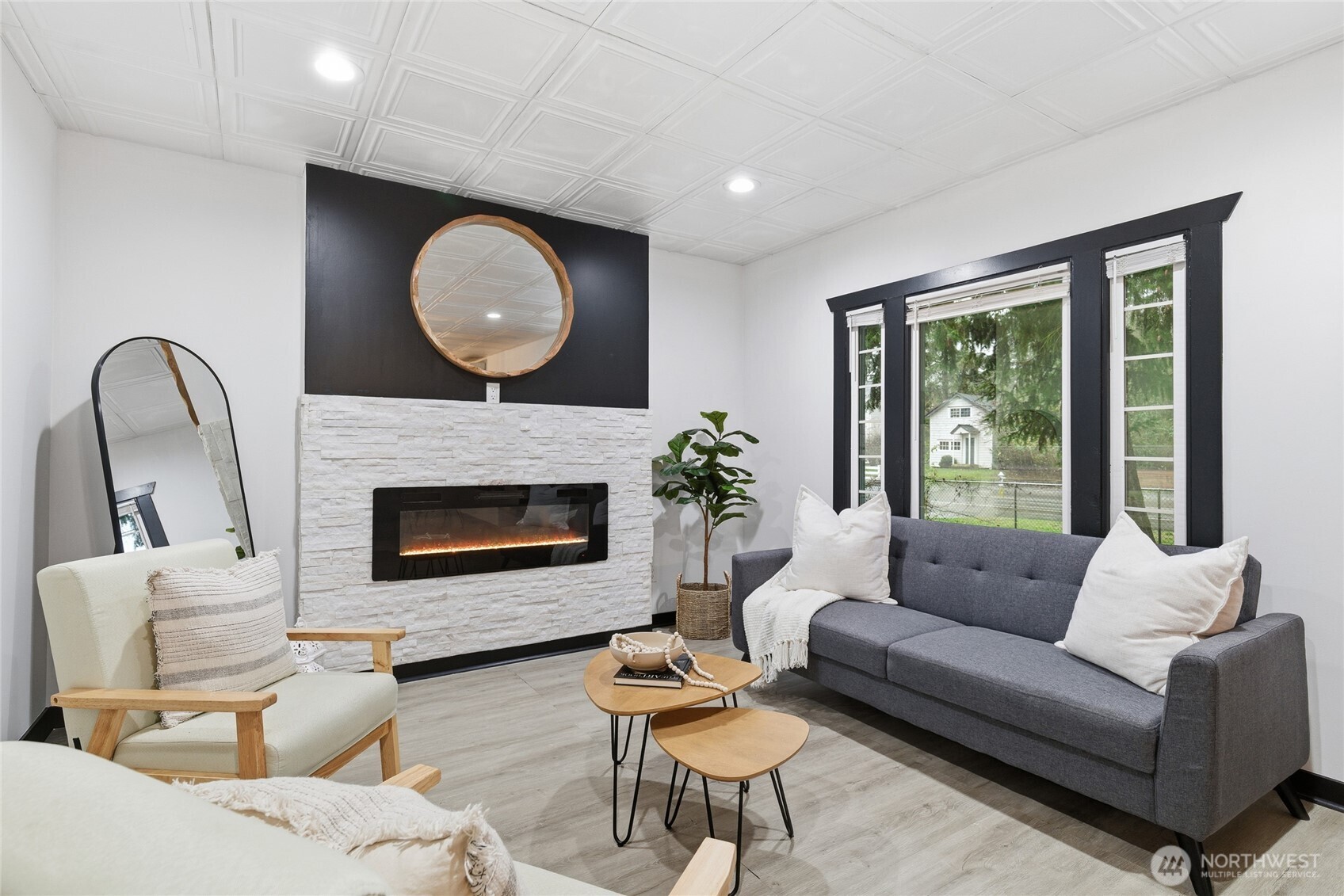 9712 Golden Given Road E