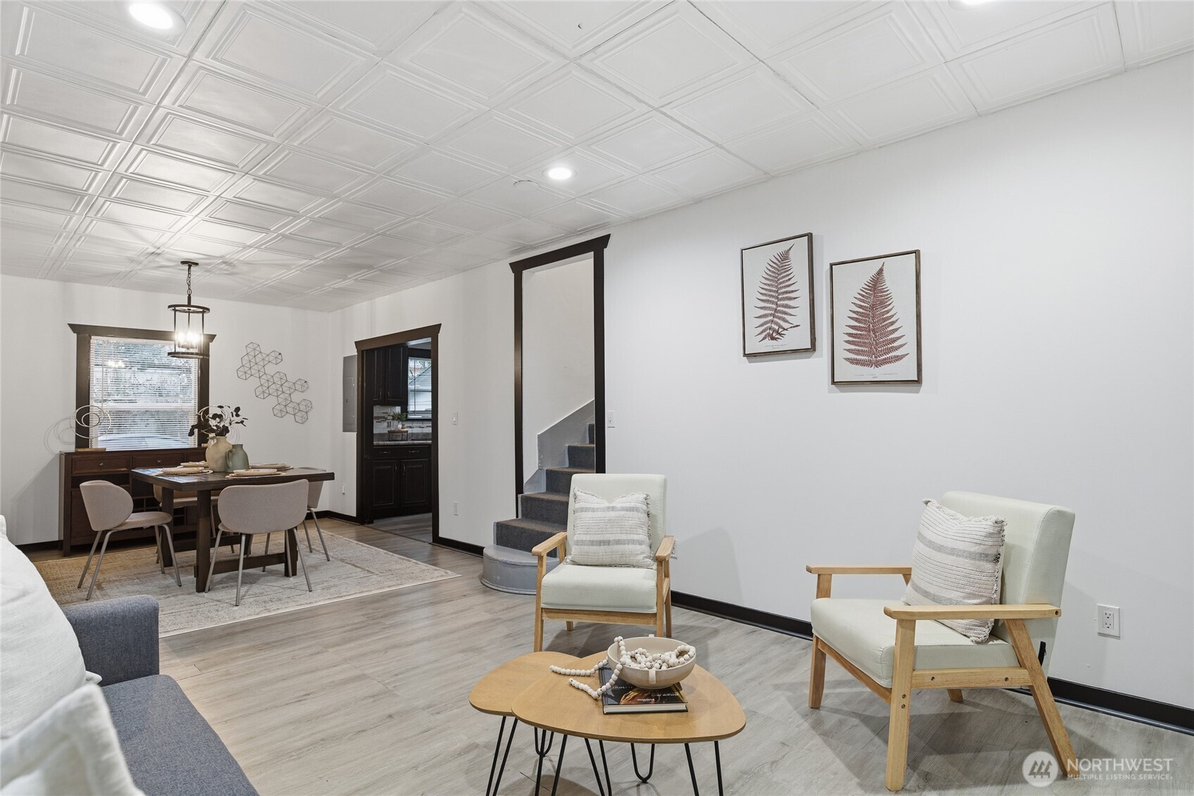 9712 Golden Given Road E