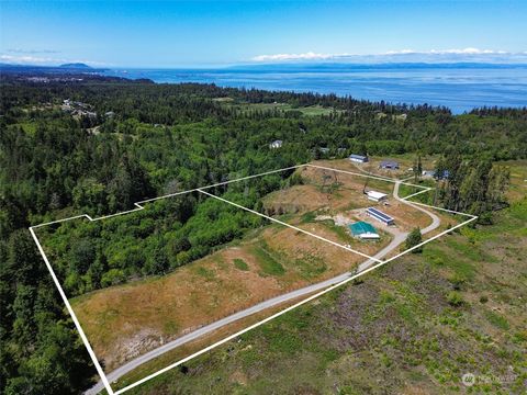 1002 Lemmon Road Port Angeles WA 98362