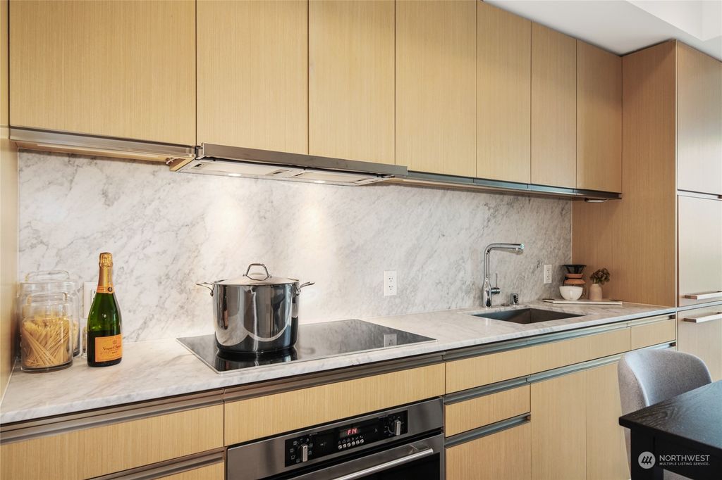 Photo of 1808 Minor Avenue #3713, Seattle, WA 98101 (MLS # 2185062)