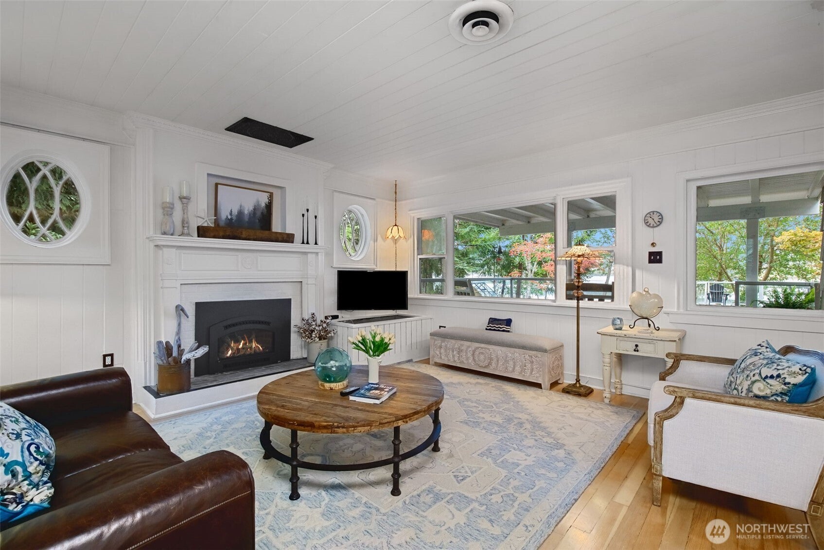 2775 Marine Drive