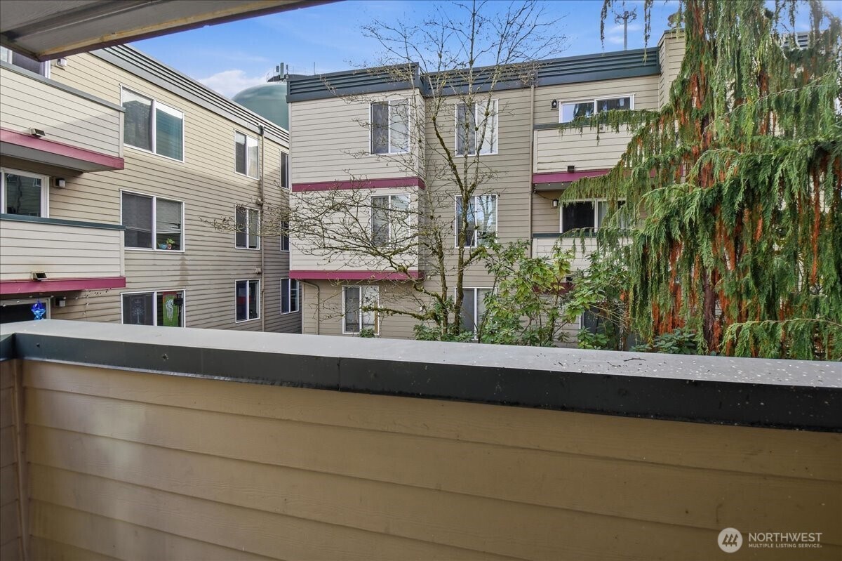 18102 15th Avenue NE B210