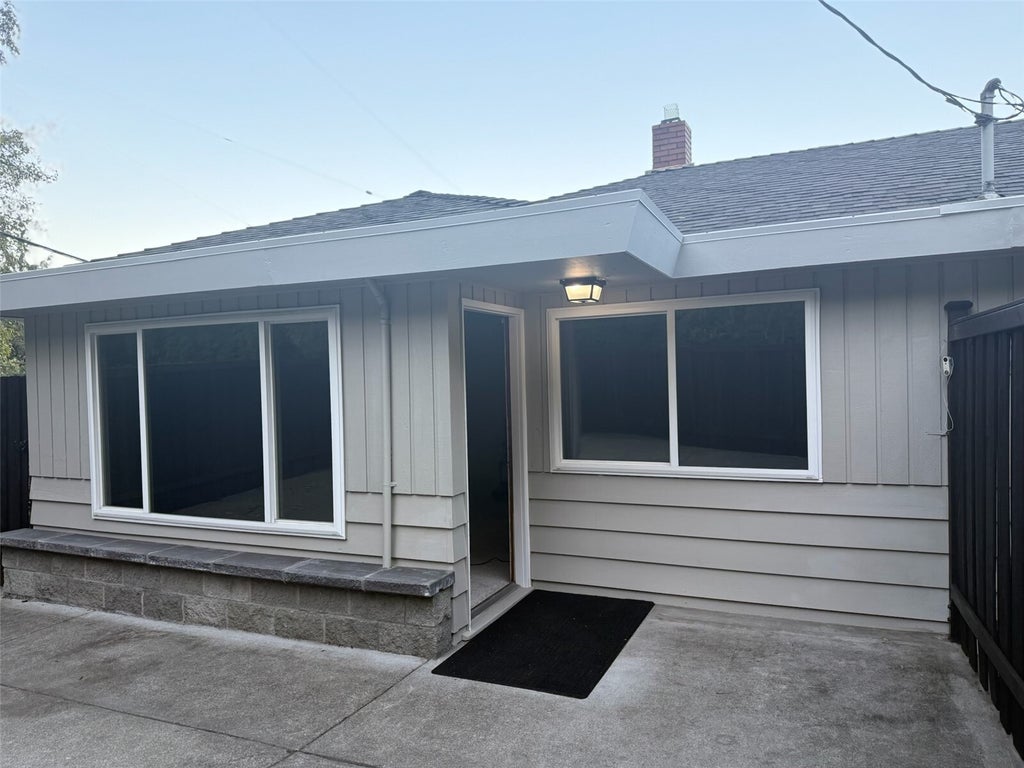 Photo of 3128 SW Admiral Way, Seattle, WA 98126 (MLS # 2596893)