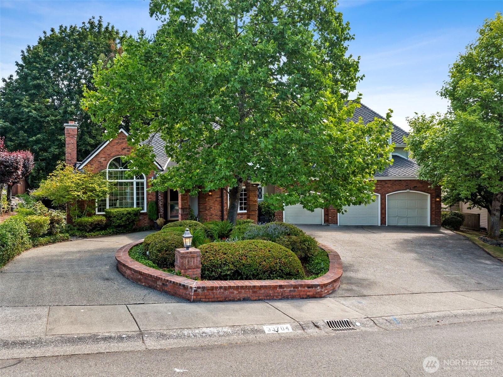 33704 7th Place SW