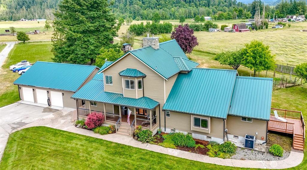 Photo of 47335 260th Avenue SE, Enumclaw, WA 98022 (MLS # 2507215)