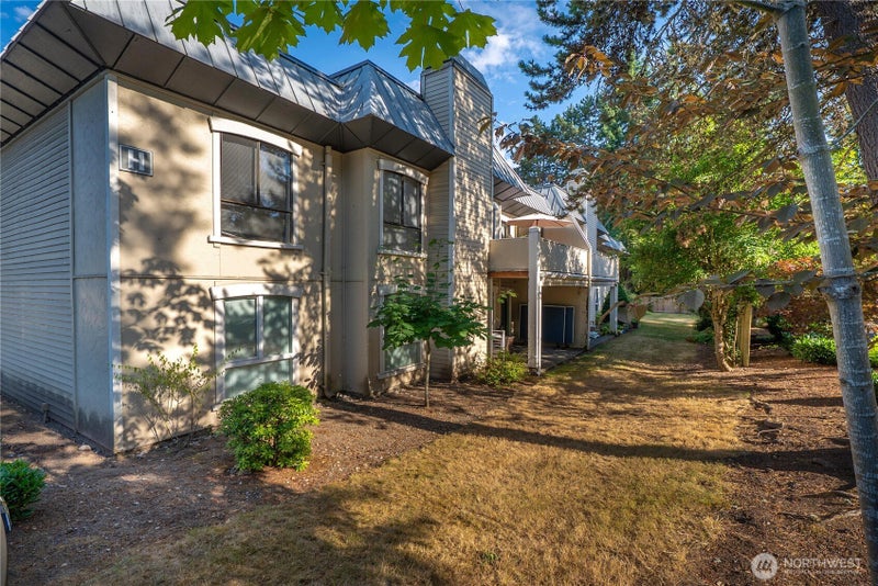 10221 NE 16th Street H7