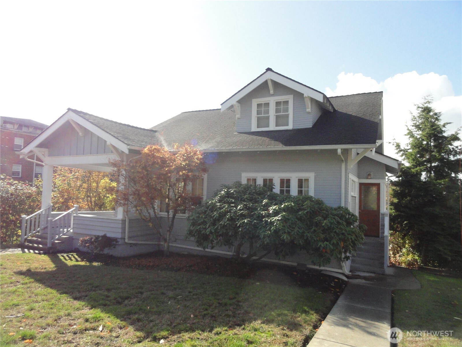 245 SE Washington Avenue