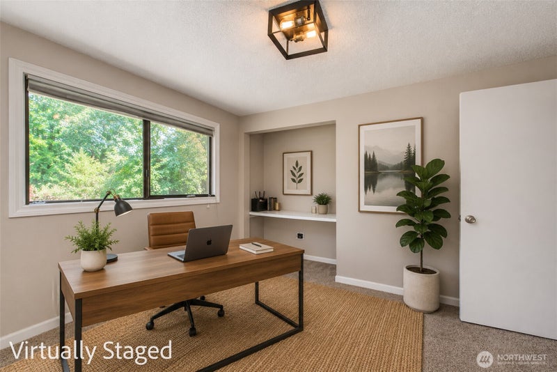 296 Taylor Blvd