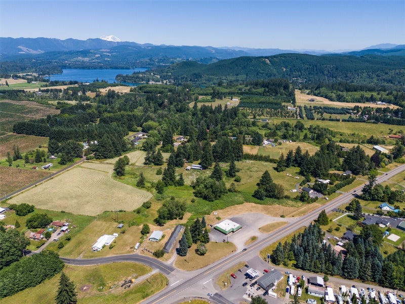 2911 US Hwy 12