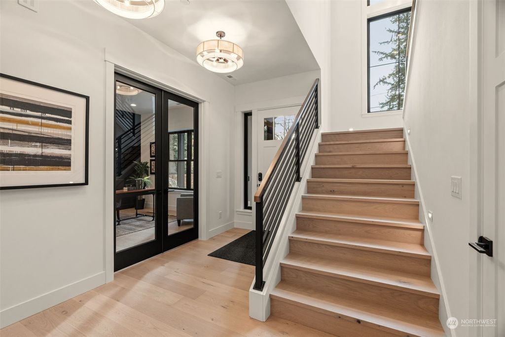 Photo of 13016 NE 112th Street, Kirkland, WA 98033 (MLS # 2311815)