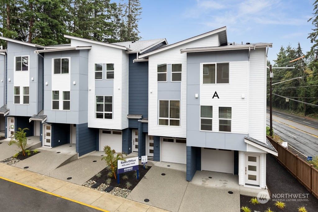 Photo of 23413 Edmonds Way #A6, Edmonds, WA 98026 (MLS # 2166728)