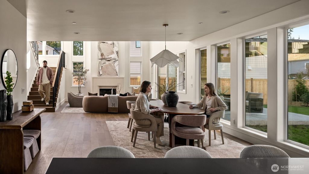 Photo of 5117 107th Lane NE, Kirkland, WA 98033 (MLS # 2481395)