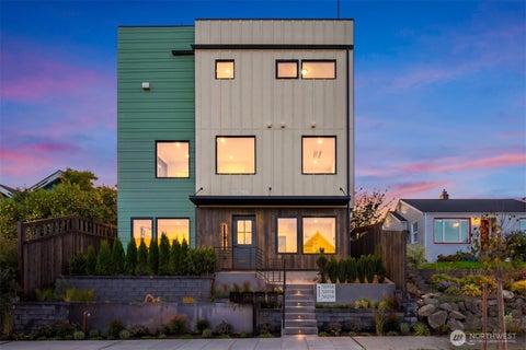 Photo of 3821 36th Avenue SW #B, Seattle, WA 98126 (MLS # 2591621)