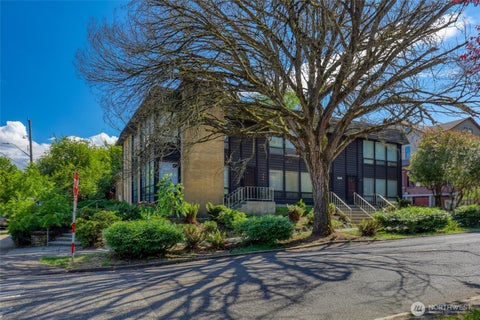 Photo of 1441 E Aloha Street, Seattle, WA 98112 (MLS # 2541093)
