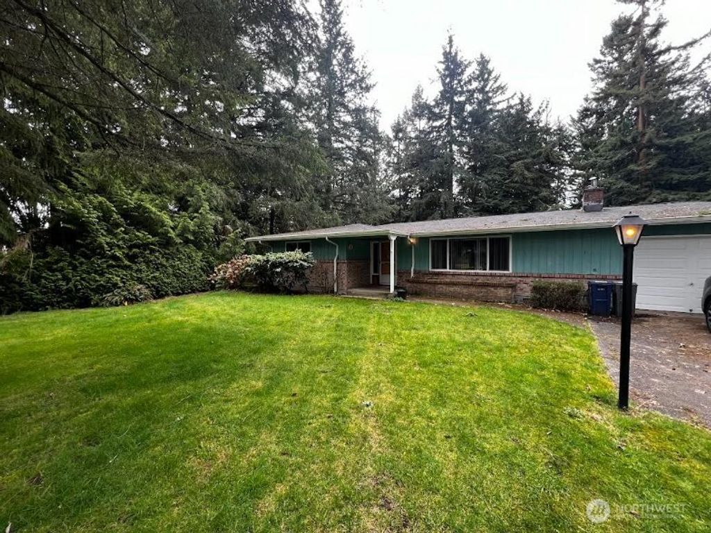 Photo of 11837 SE 282nd Street, Auburn, WA 98092 (MLS # 2485943)