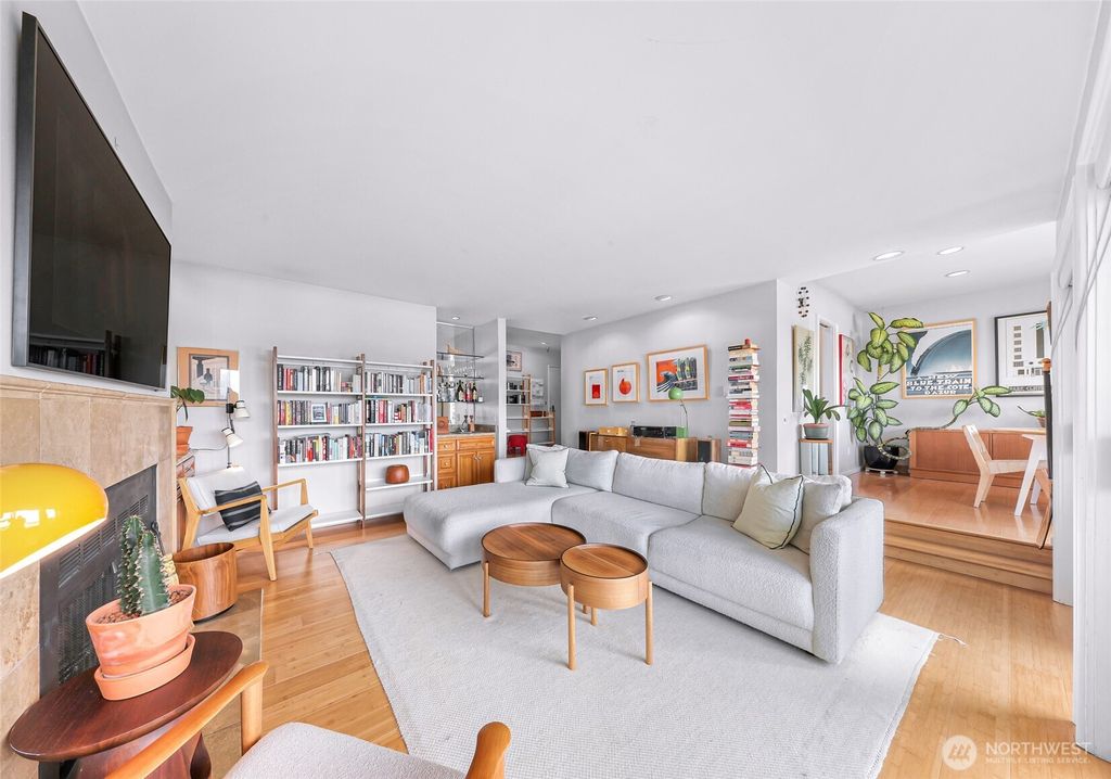 Photo of 2134 Waverly Place N #202, Seattle, WA 98109 (MLS # 2493837)