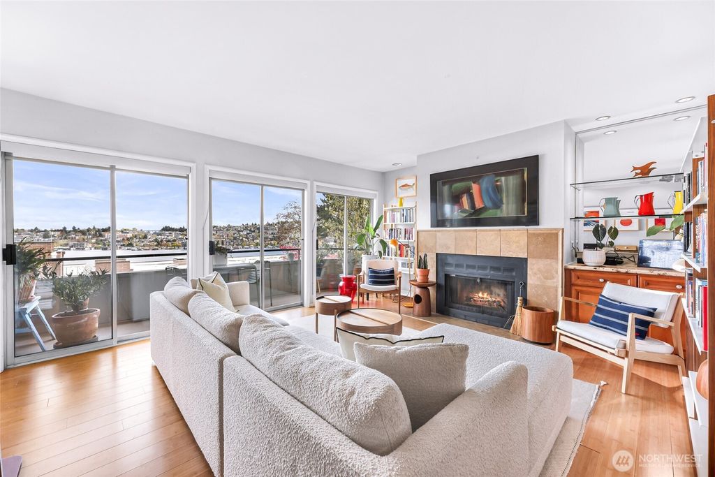 Photo of 2134 Waverly Place N #202, Seattle, WA 98109 (MLS # 2493837)