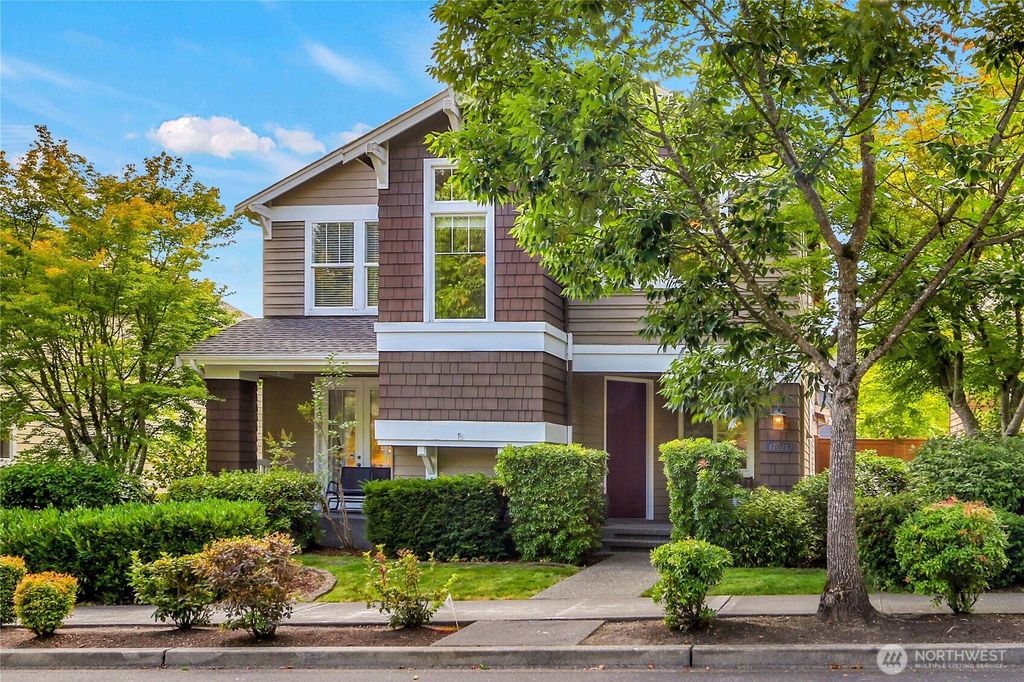 Photo of 17021 Parkside Way SE, Renton, WA 98058 (MLS # 2412934)