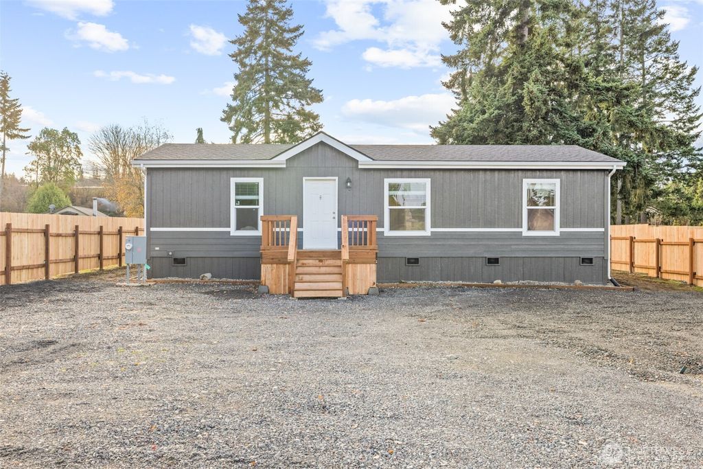 Photo of 2910 E Myrtle Street, Port Angeles, WA 98362 (MLS # 2459856)