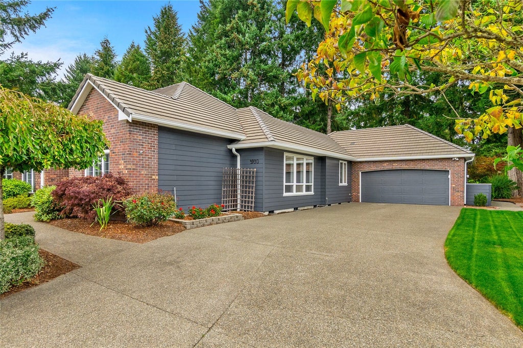 Photo of 3930 Prestwick Lane SE, Olympia, WA 98501 (MLS # 2594352)