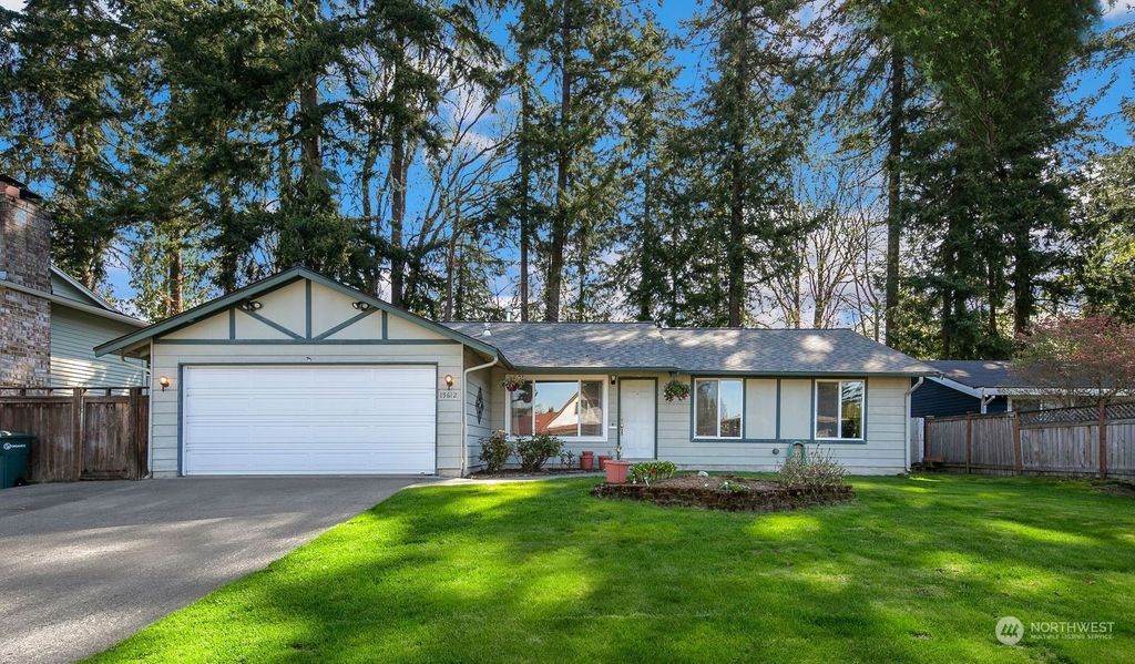 Photo of 15612 119th Avenue NE, Bothell, WA 98011 (MLS # 2061407)