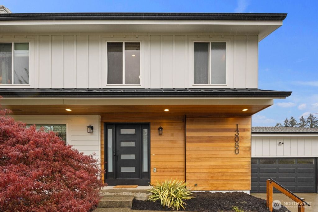 Photo of 13080 SE 160th Place, Renton, WA 98058 (MLS # 2507185)