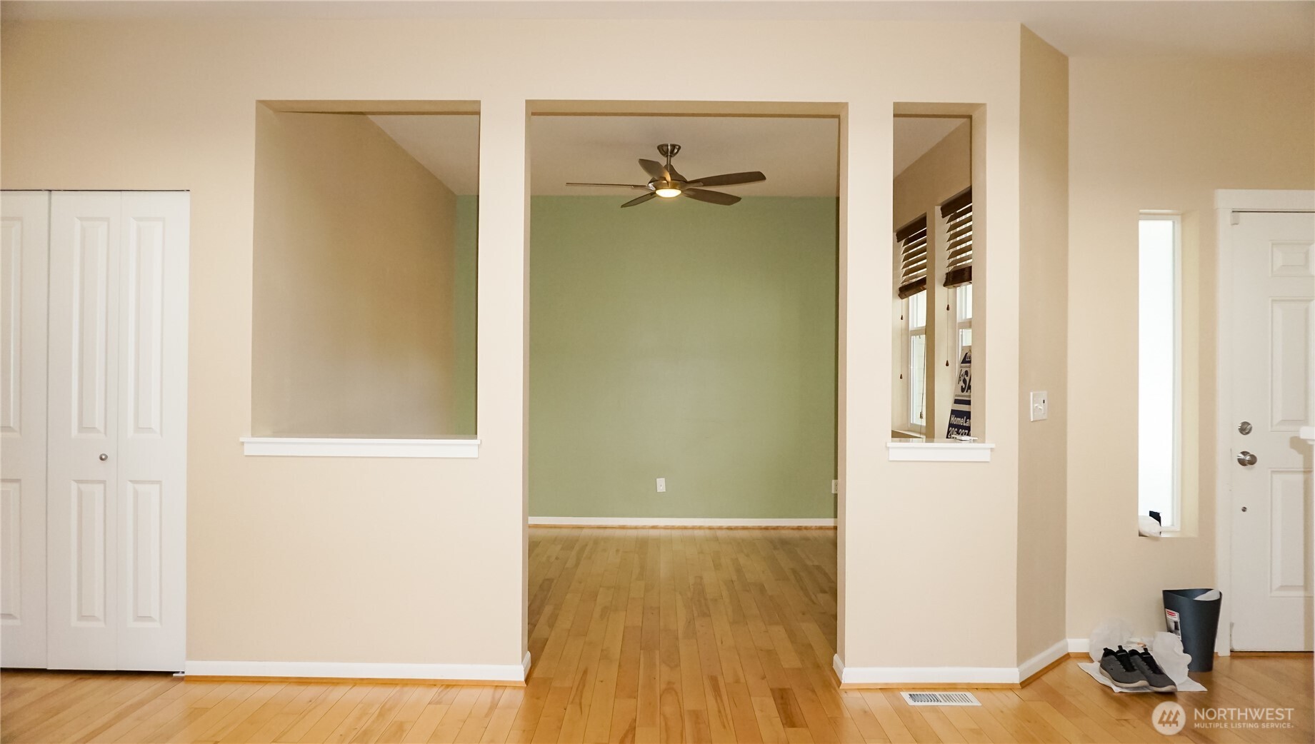 21502 51 Avenue S 44