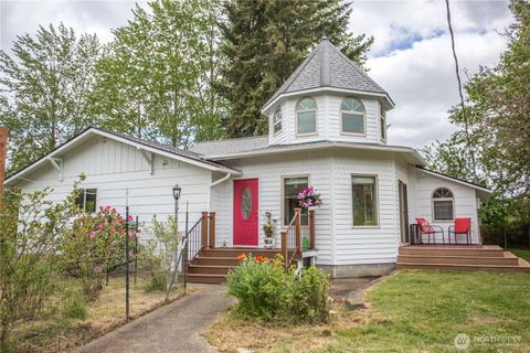 112 Sheridan Avenue Centralia WA 98531