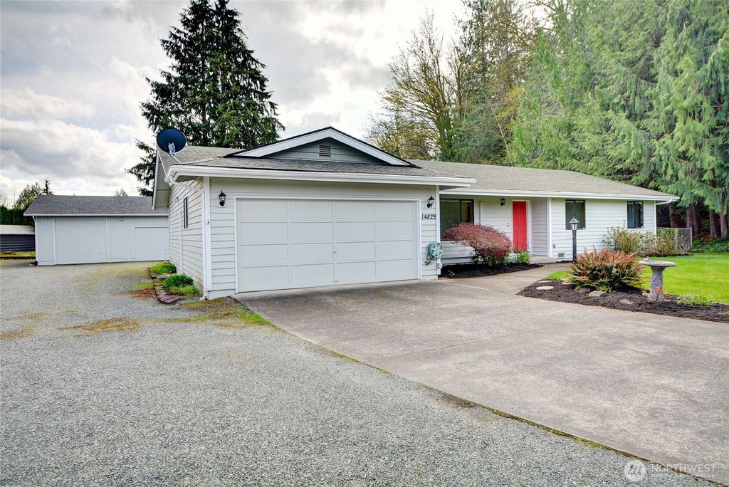 Photo of 14829 242nd Drive SE, Monroe, WA 98272 (MLS # 2358420)