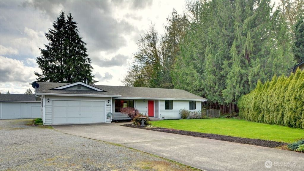 Photo of 14829 242nd Drive SE, Monroe, WA 98272 (MLS # 2358420)