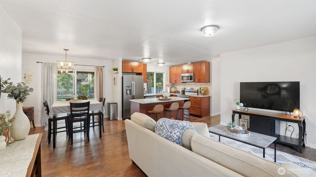 Photo of 19511 SE 265th Street, Covington, WA 98042 (MLS # 2442480)